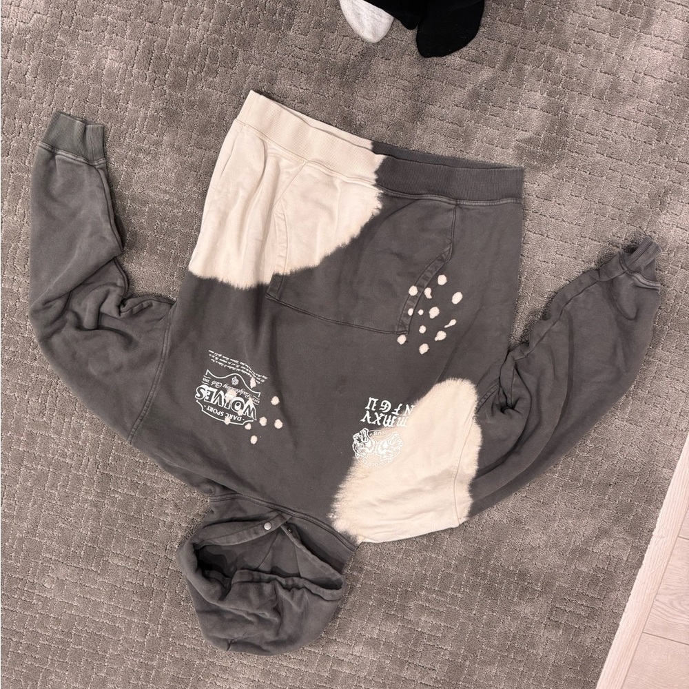 Darc Sport Gray and Pink Sweater